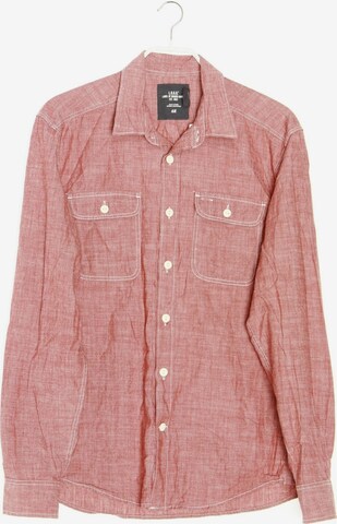 H&M Button Up Shirt in M in Red: front