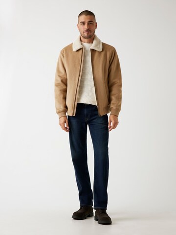 GUESS Between-Season Jacket in Brown