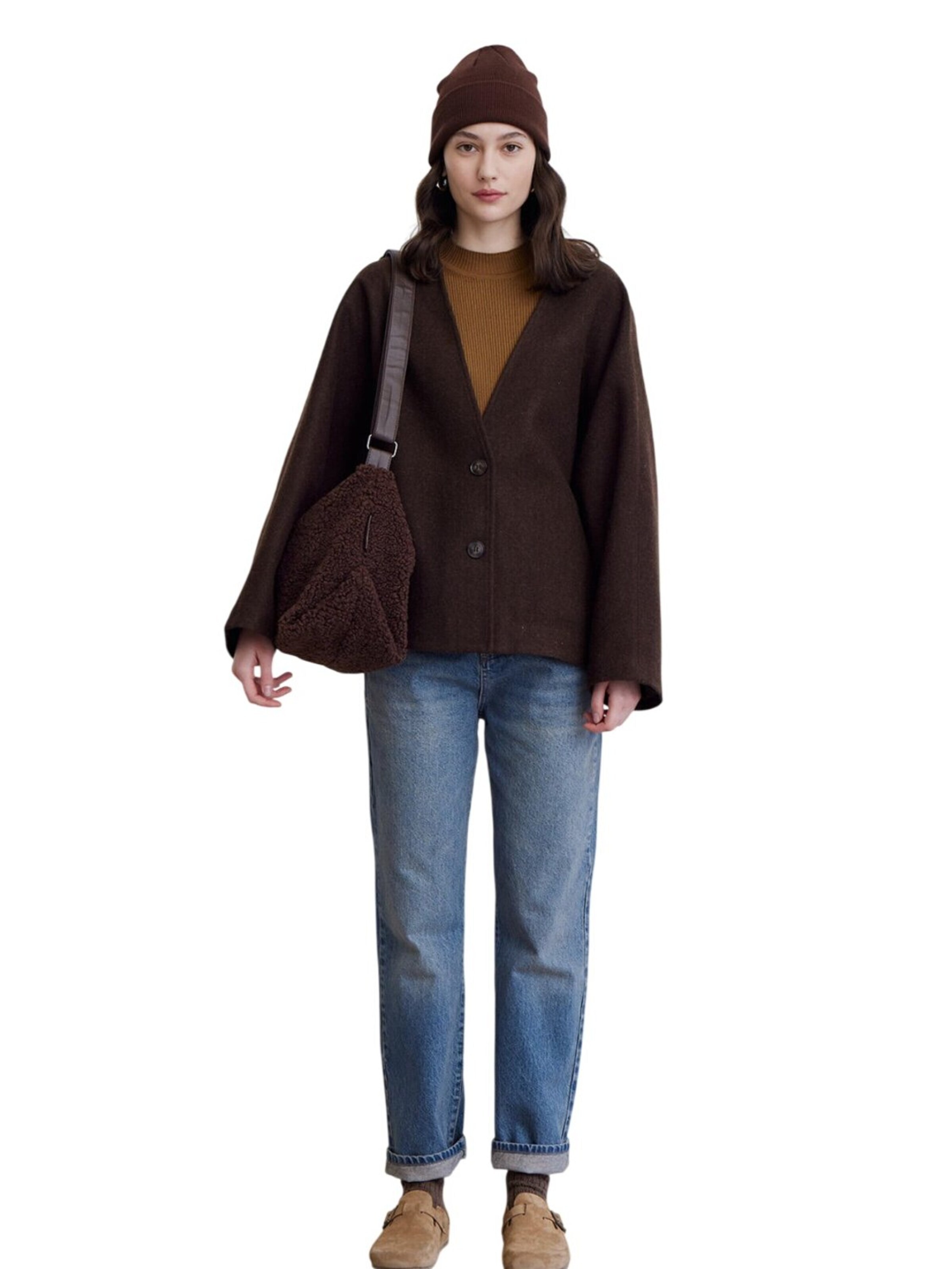 MANUKA Between-Season Jacket in Brown: front
