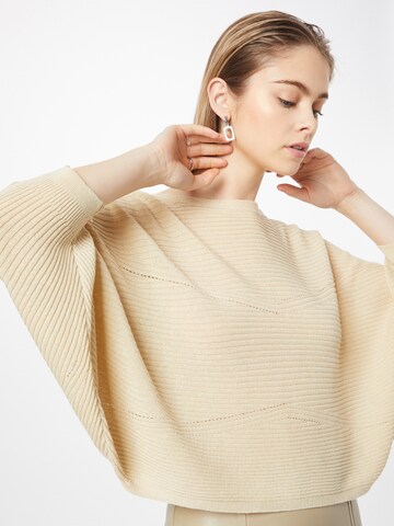 Sisley Sweater in Beige