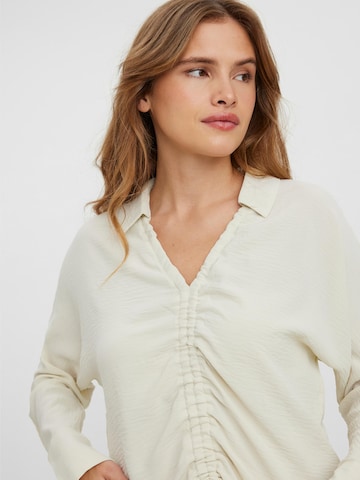 Chemisier 'Ginge' VERO MODA en beige