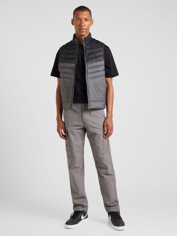 JACK & JONES - Chaleco 'JJESprint' en gris