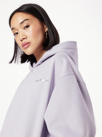 Calvin Klein Jeans Sweatshirt in Lila