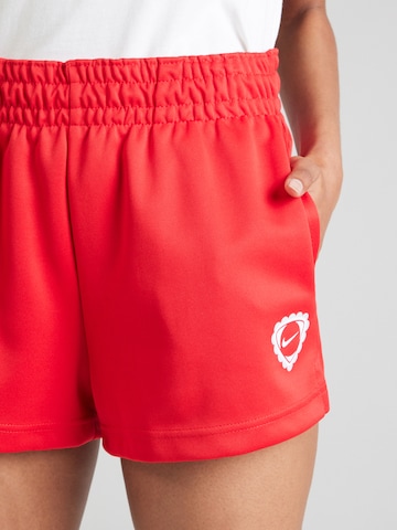 Nike Sportswear Обычный Штаны в Красный