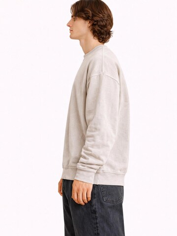 A Question Of (AQO) Sweatshirt 'Acid' in White