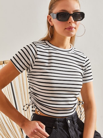 Bianco Lucci Shirt in White: front