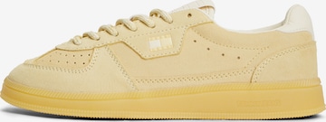 Baskets basses 'The Greenwich' Tommy Jeans en jaune : devant