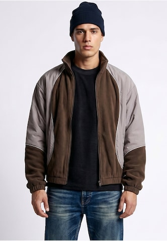 Giacca di pile di Urban Classics in marrone: frontale