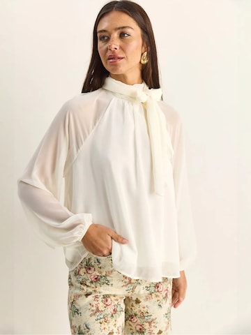 Bianco Lucci - Blusa em branco