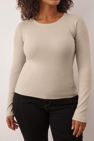 T-shirt Trendyol Curve en beige