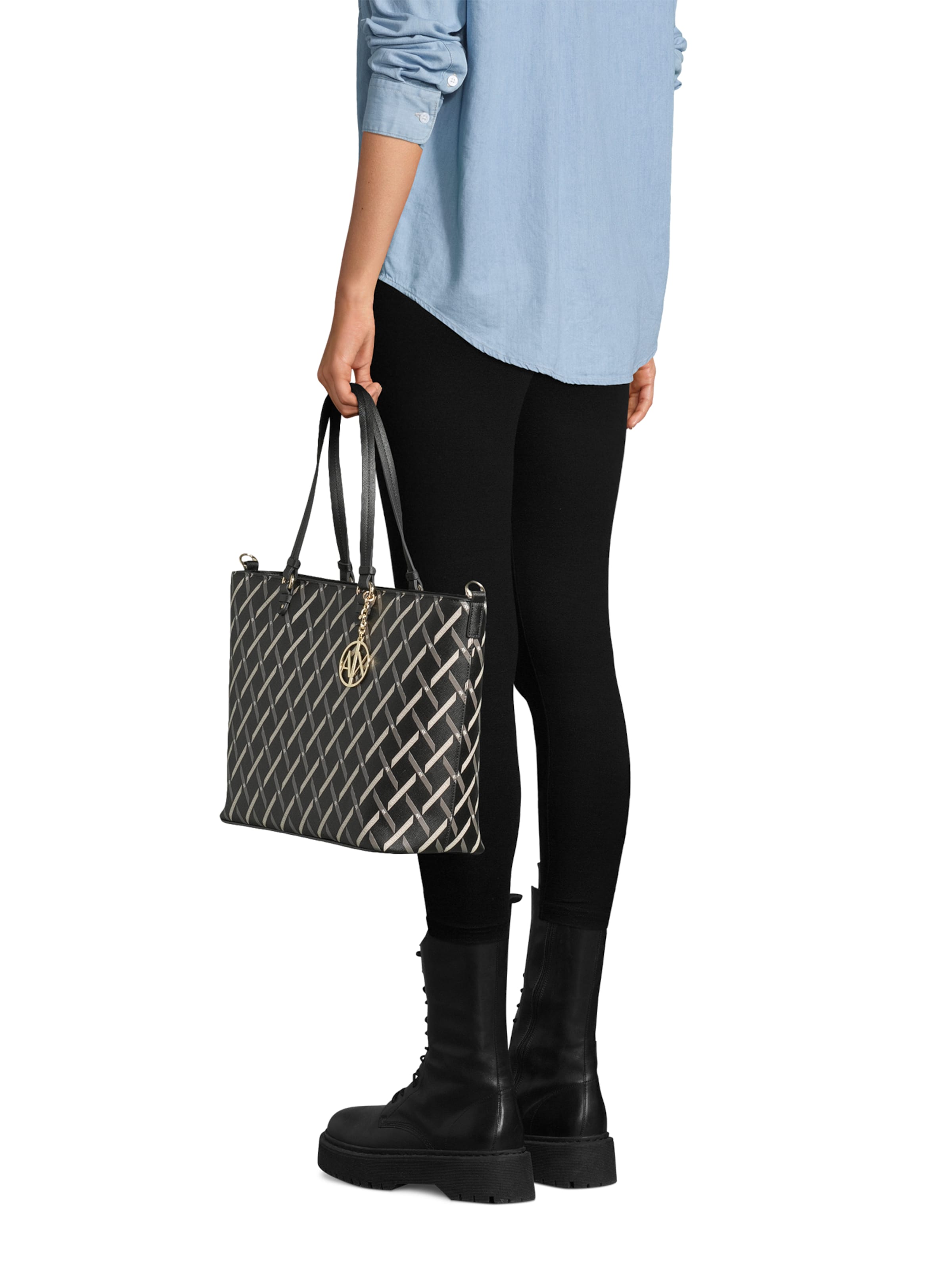 ARMANI EXCHANGE Nakupovalna torba 'GYNGER' | črna barva: sprednja stran