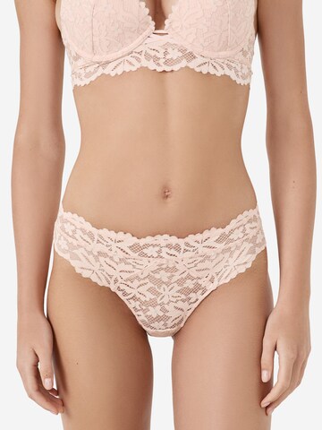 Slip di ETAM in rosa: frontale