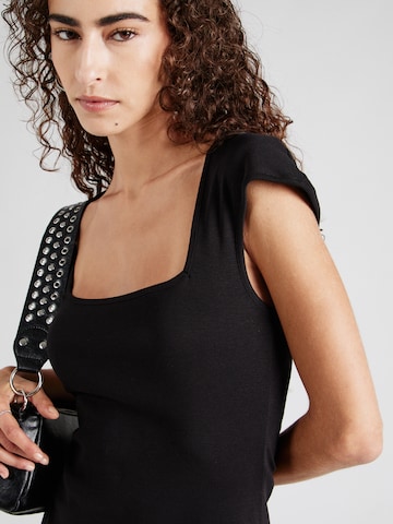 Rochie 'NMDORA' de la Noisy may pe negru