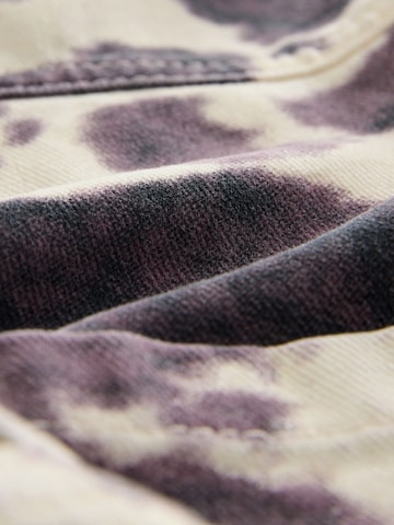 Next Přechodná bunda – bílá