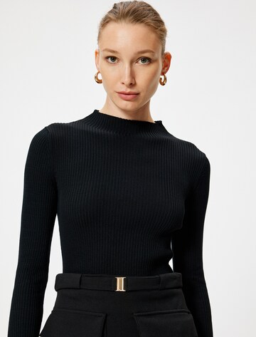 Koton Sweatshirt in Zwart: voorkant