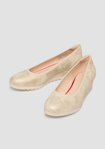 Escarpins s.Oliver en or