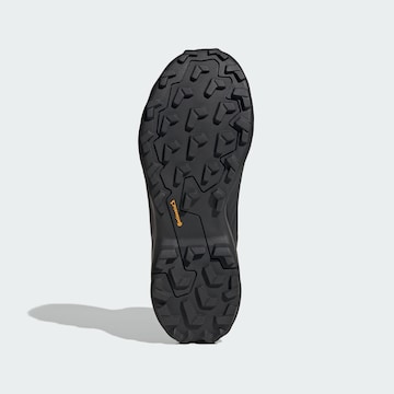 ADIDAS TERREX Boots 'Skychaser AX5' in Zwart