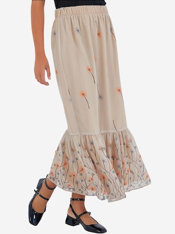 Bigdart Skirt in White