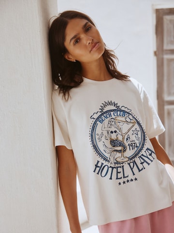 Next T-Shirt in Weiß