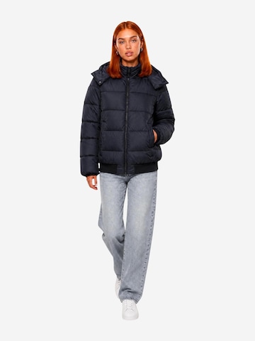 EA7 Emporio Armani - Chaqueta de invierno '7W001496 AF26297' en negro