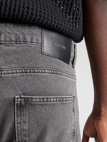 Regular Jean EIGHTYFIVE en gris