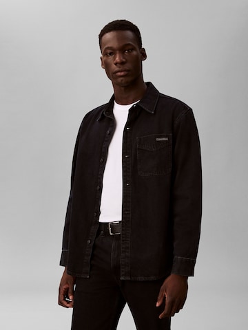 Coupe regular Chemise '90S' Calvin Klein Jeans en bleu : devant