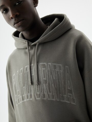 Pull&Bear Sweatshirt in Bruin