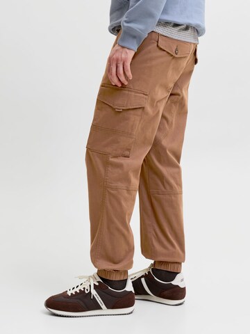 JACK & JONES - Slimfit Pantalón cargo 'JJIPaul JJFlake' en marrón