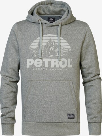 Sweat-shirt 'Ripon' Petrol Industries en gris : devant
