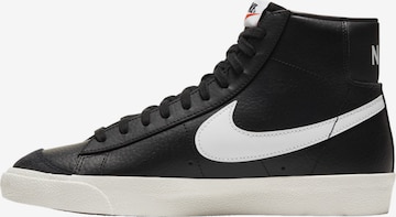 Baskets hautes 'Blazer Mid 77 Vintage' Nike Sportswear en noir : devant