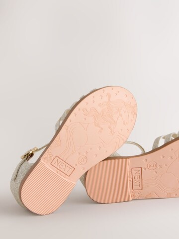 Next Σανδάλι σε χρυσό