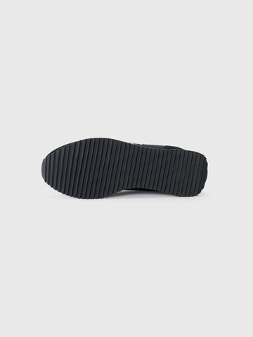 Baskets basses EA7 Emporio Armani en noir