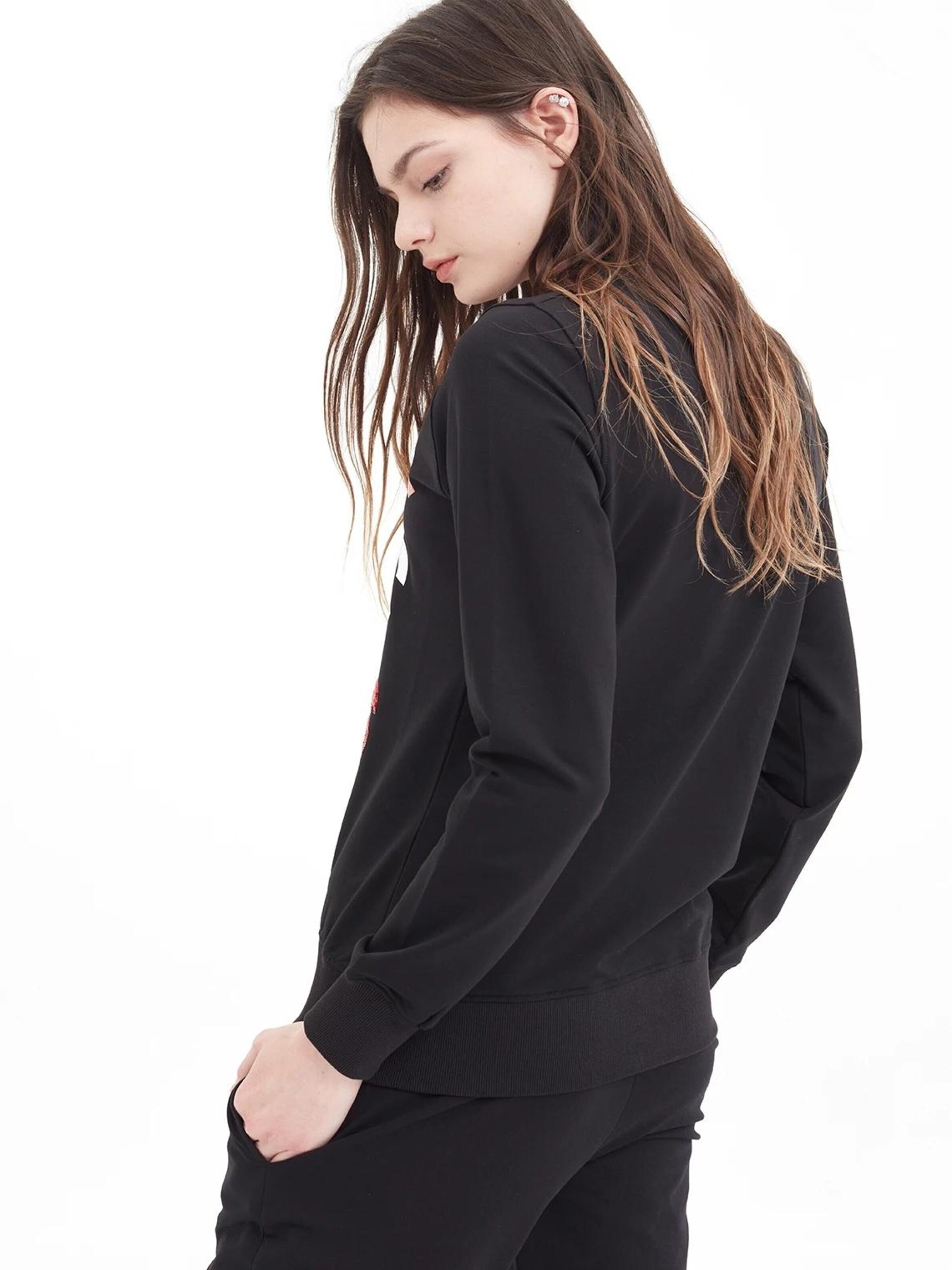 Pull-over de sport 'LELYA' SCR. en noir