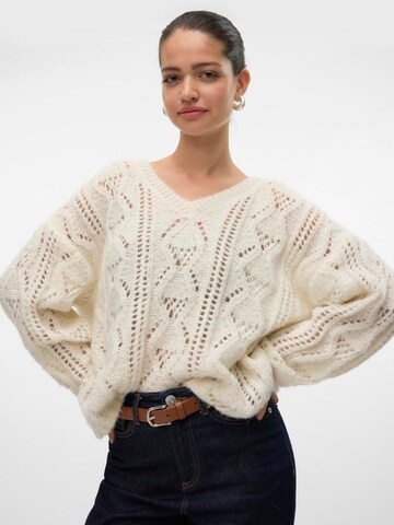 Pull-over 'VMNEWERIN' VERO MODA en beige