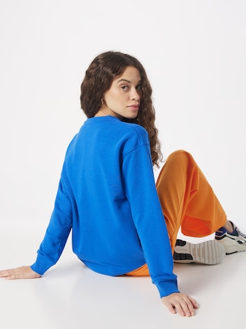 The Jogg Concept Sweatshirt 'SAFINE' i blå