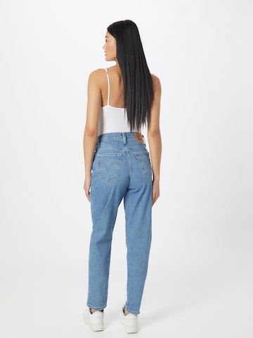 LEVI'S ® Tapered Jeans 'Mom Jeans' in Blau