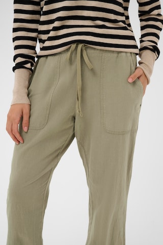 Kaffe Конический (Tapered) Штаны 'KAnaya' в Серый