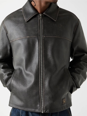 GUESS Originals Преходно яке в черно