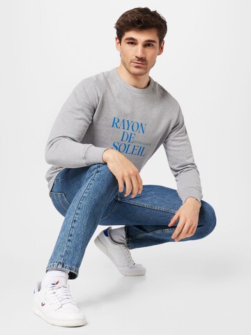 NOWADAYS Sweatshirt in Grau