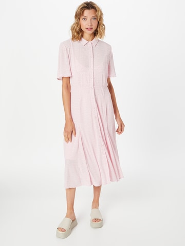 Robe-chemise NÜMPH en rose : devant