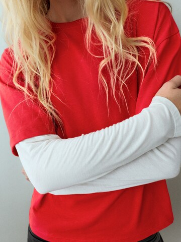 T-shirt Pull&Bear en rouge