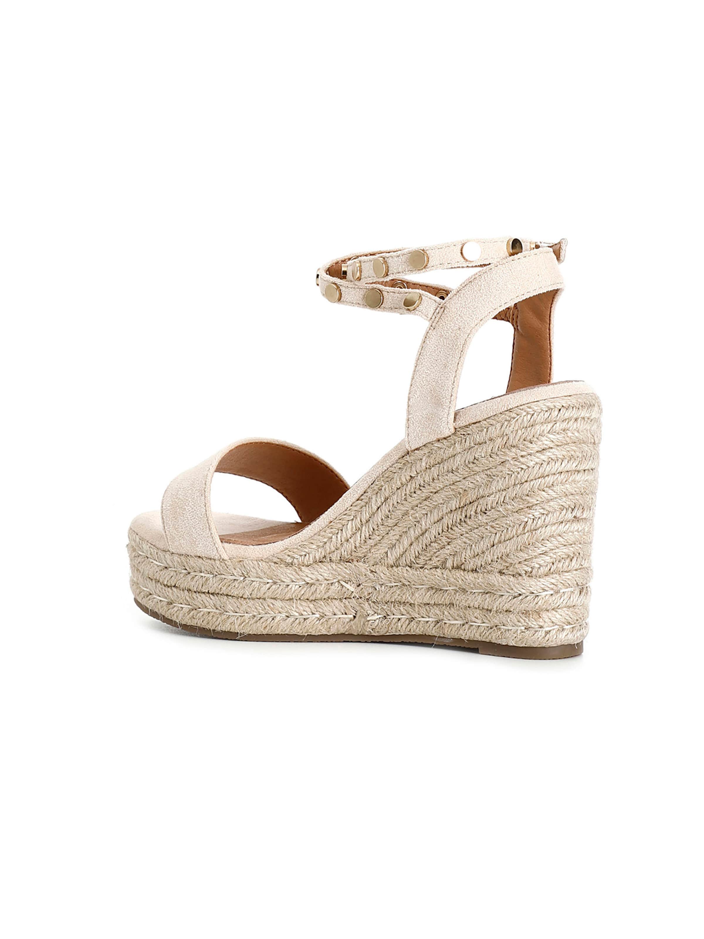 Sandalo di CAFè NOIR in beige