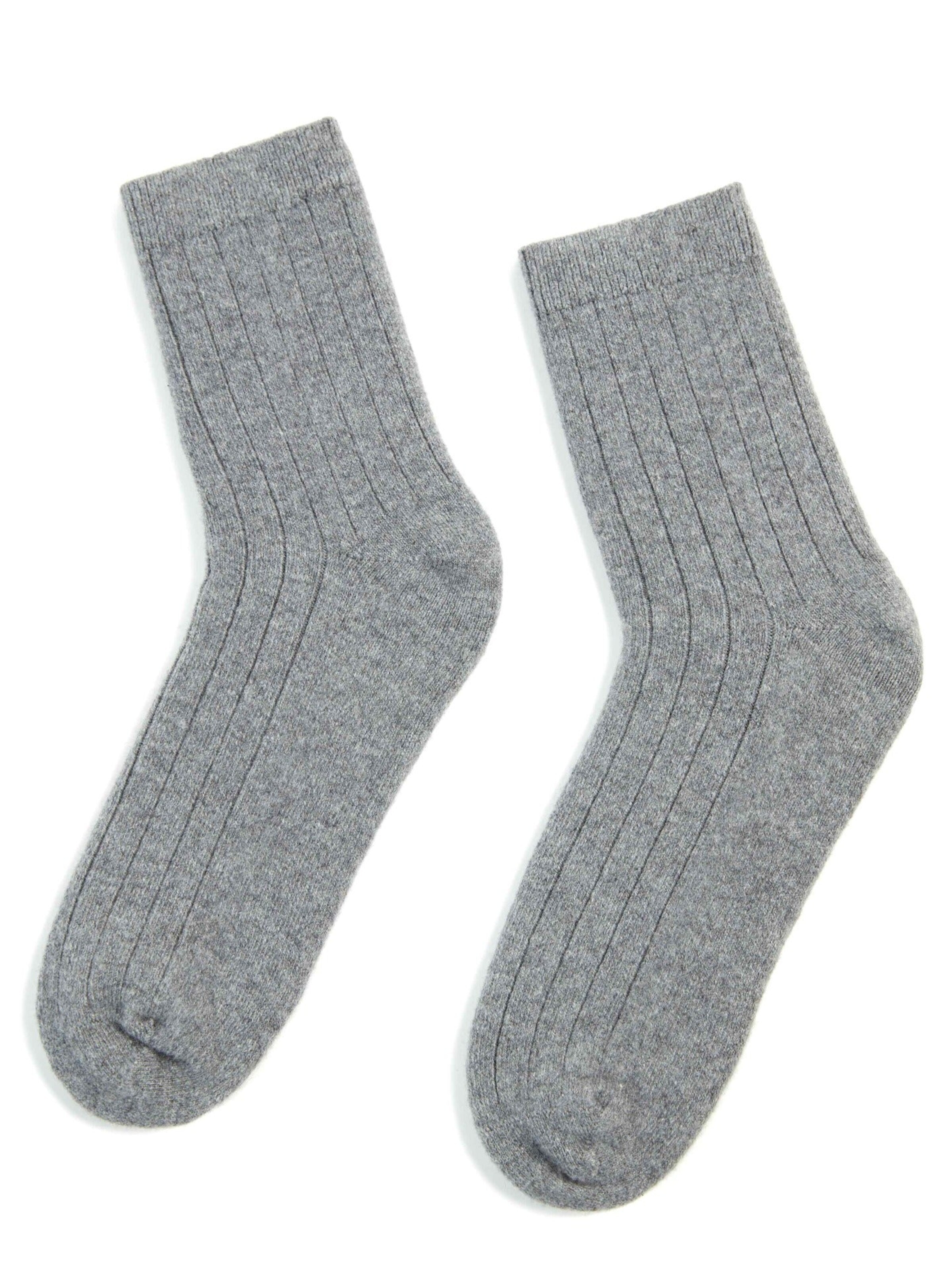 GOBI Cashmere Sockor i grå: framsida