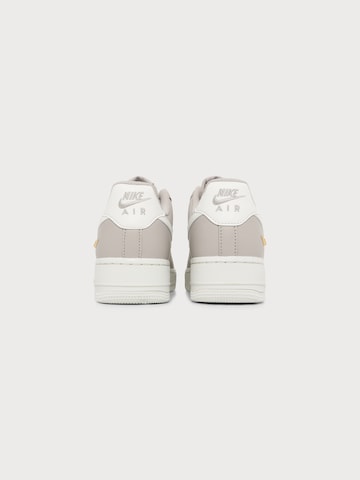 Nike Sportswear Низкие кроссовки 'Air Force 1 '07' в Бежевый