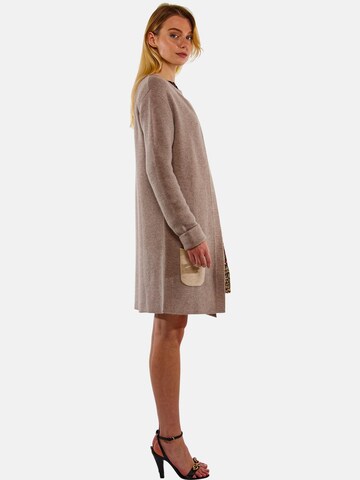 TOOche Knitted Coat in Beige