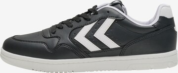 Hummel Sneakers in Black: front