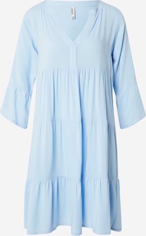 Sublevel - Vestidos camiseiros em azul: frente