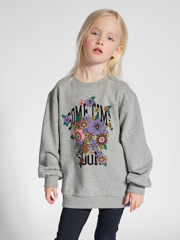 SOMETIME SOON Sweatshirt in Grau: predná strana