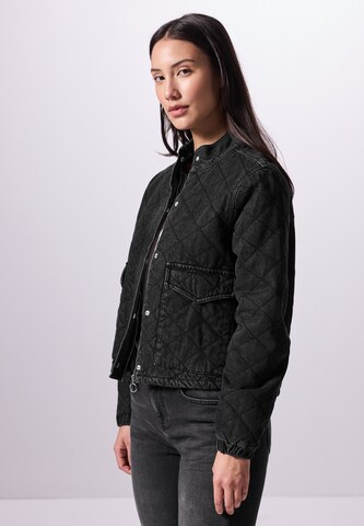 Street One Studio Between-Season Jacket in Black: front
