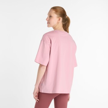 new balance Shirt in Roze
